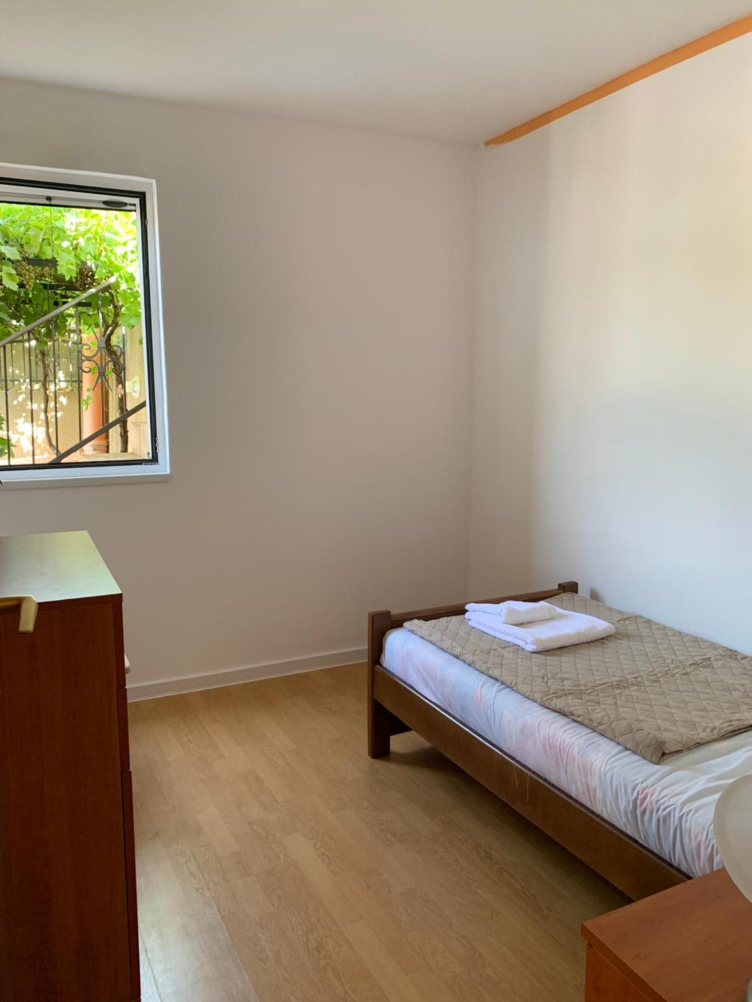 Villa Lila يوتجيها المظهر الخارجي الصورة