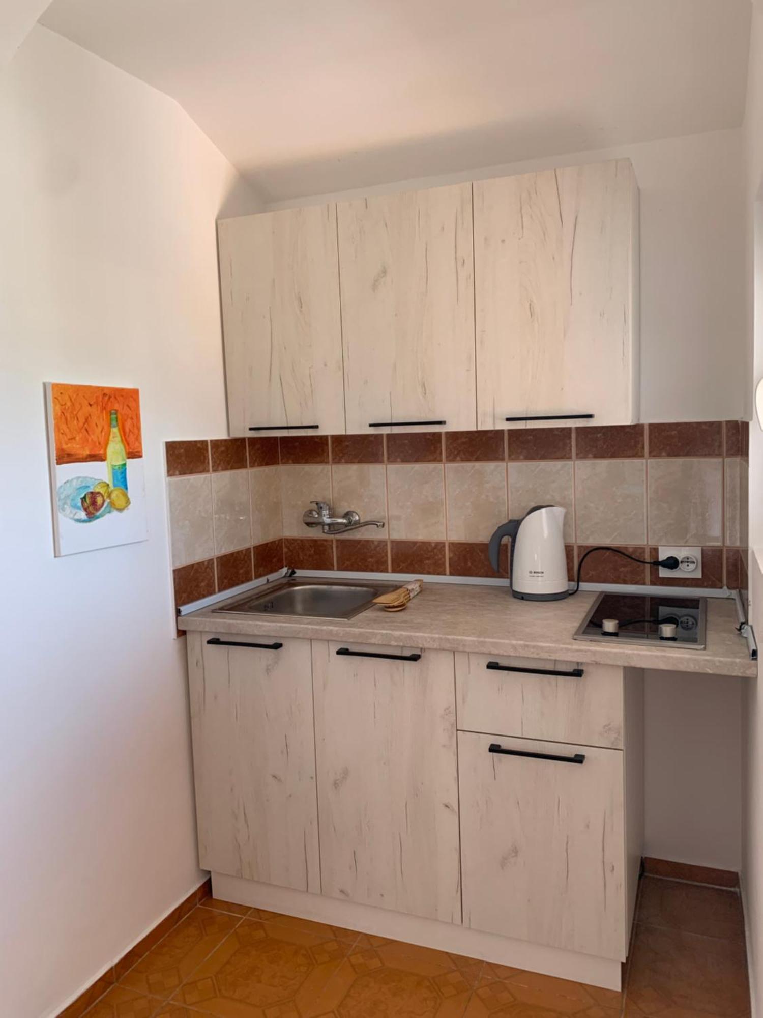 Villa Lila يوتجيها المظهر الخارجي الصورة